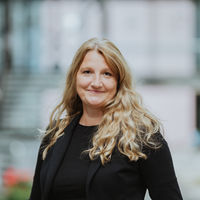 Prof. Dr. Janine Neuhaus Prof. Dr. Janine Neuhaus
