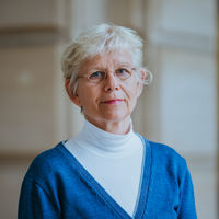 Prof. Dr. Claudia Gather